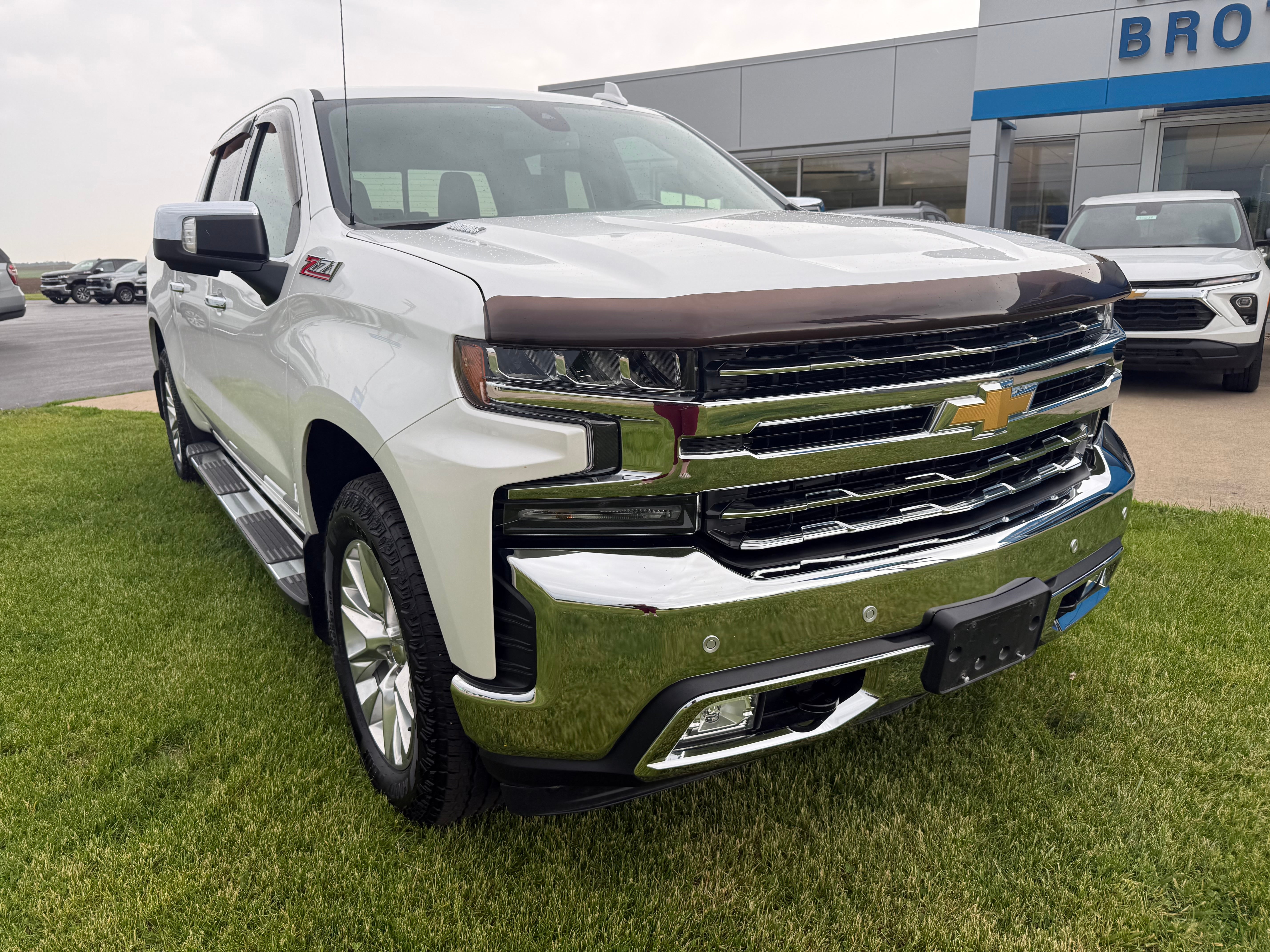 2022 Chevrolet Silverado 1500 LTD LTZ in Iridescent Pearl Tricoat — front three-quarter view